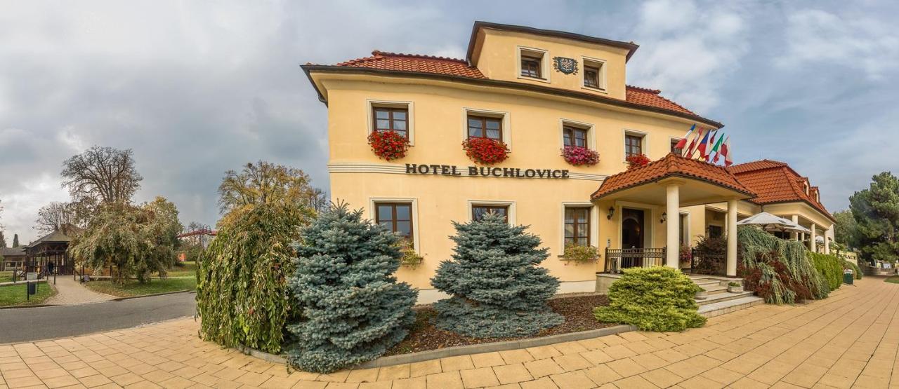 Hotel Buchlovice Exteriör bild